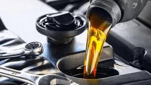 آیا همیشه باید از یک نوع روغن موتور استفاده کرد؟