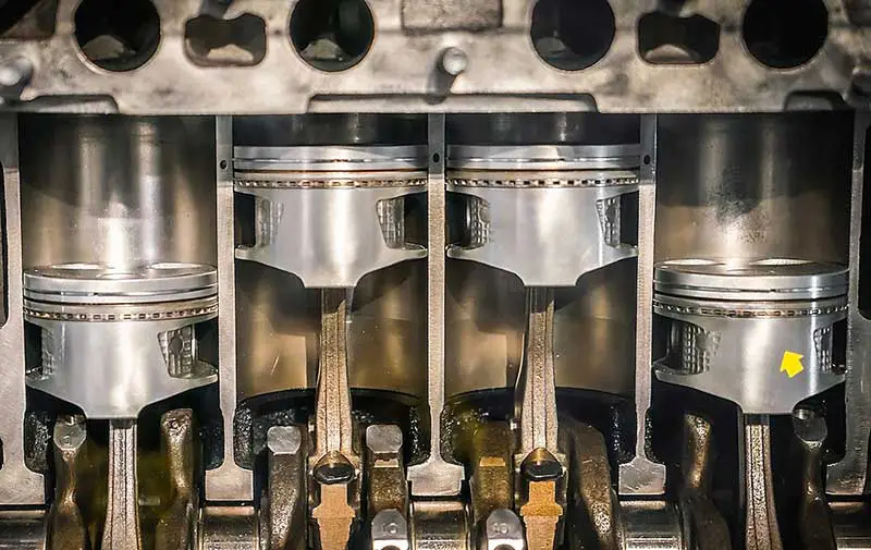 پیستون موتور خودرو از چه جنسی ساخته می ‌شود؟