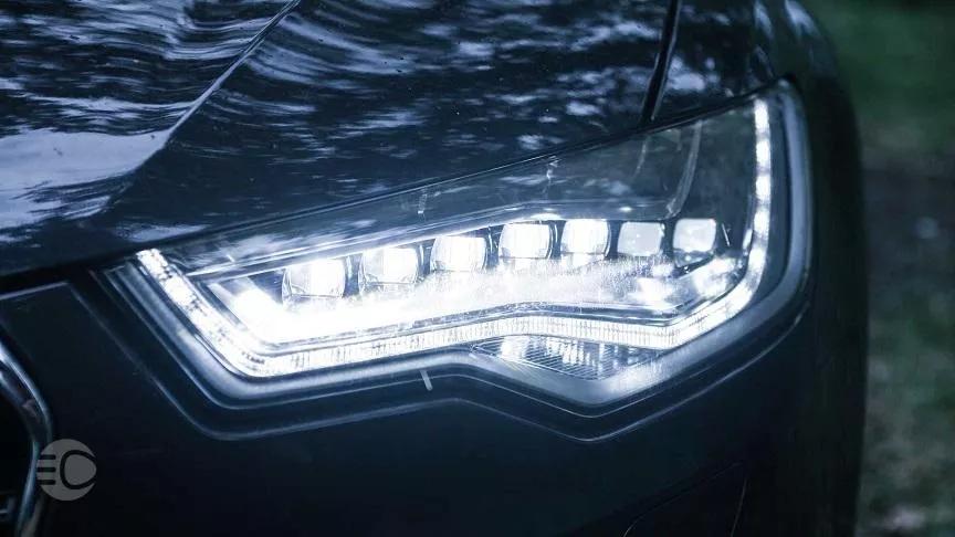 دیلایت چیست؟ تاثیر daylight در جلوگیری از حوادث رانندگی