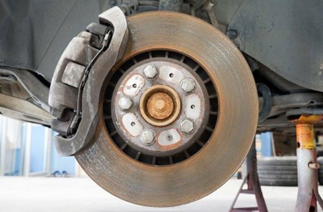 کالیپر ترمز چیست و چه زمانی باید آن را تعویض کنیم؟